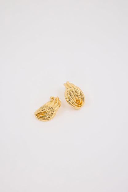AMBER SCEATS QUINLAN EARRING GOLD
