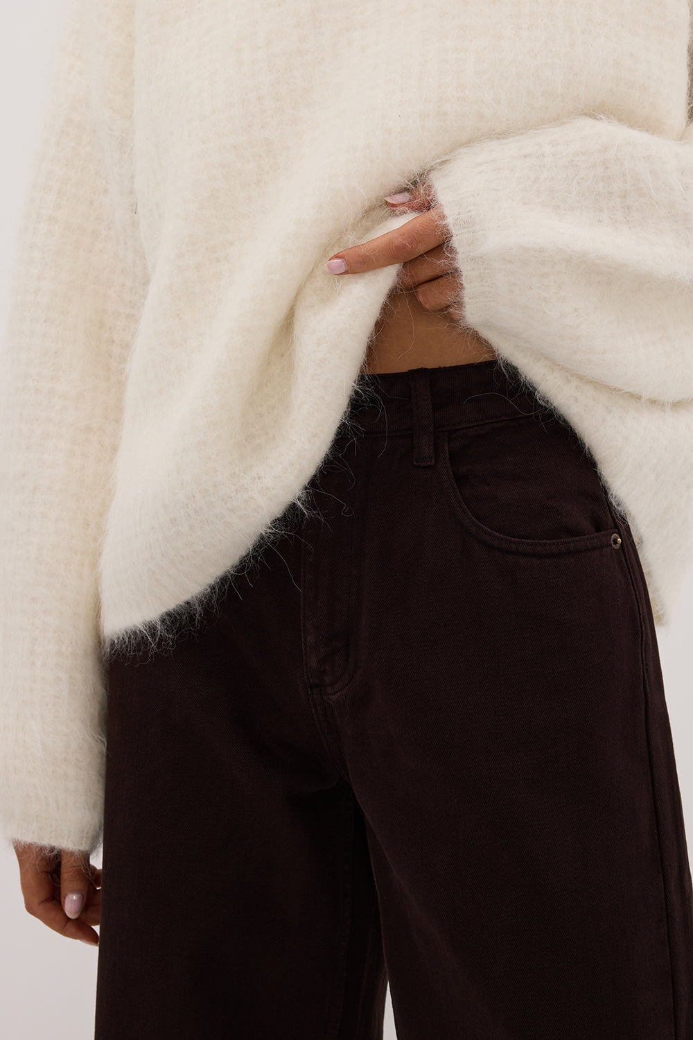 REAGAN 2.0 BURNT CHOC TALL SLOUCHY JEAN