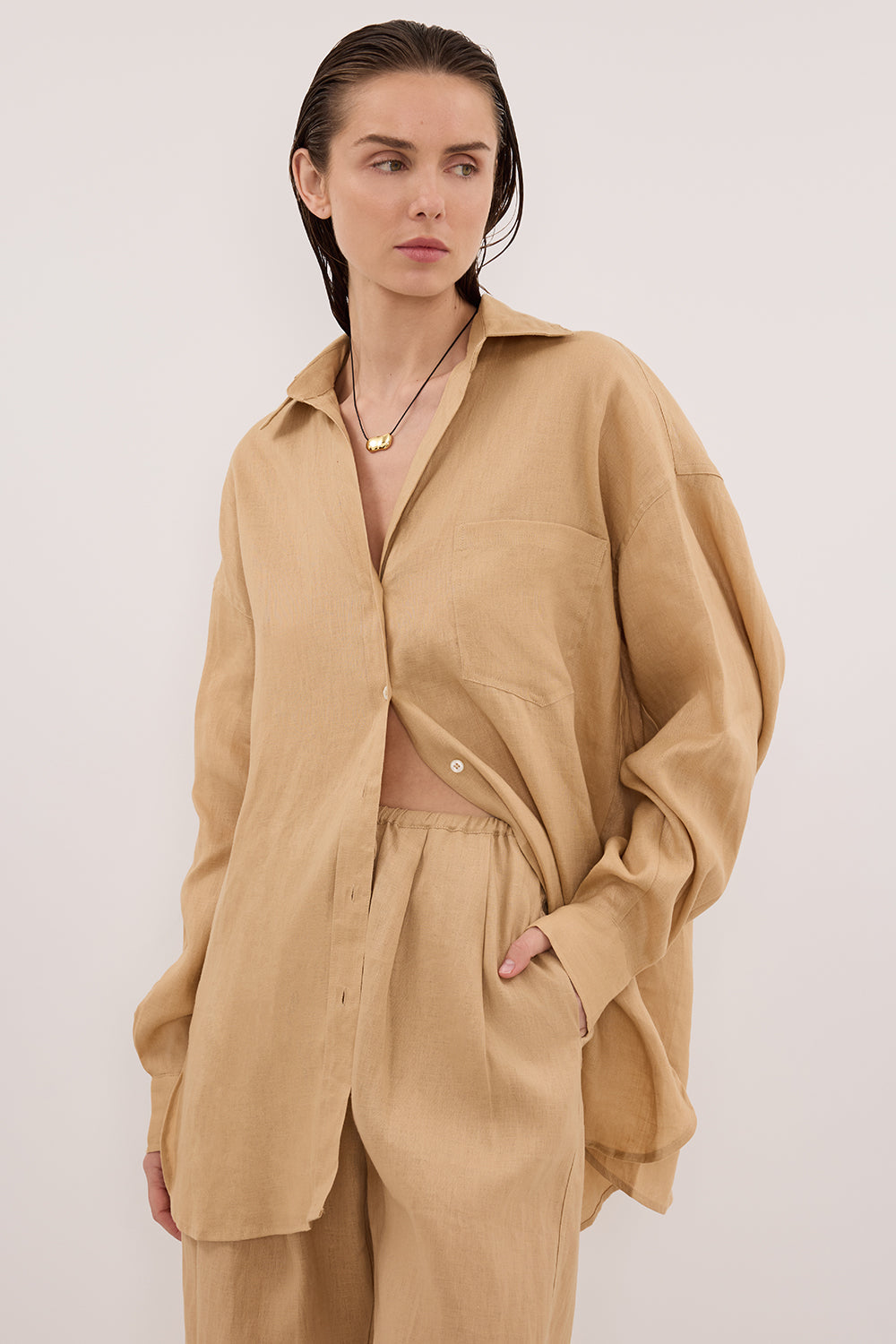 LUNE TAN OVERSIZED LINEN SHIRT