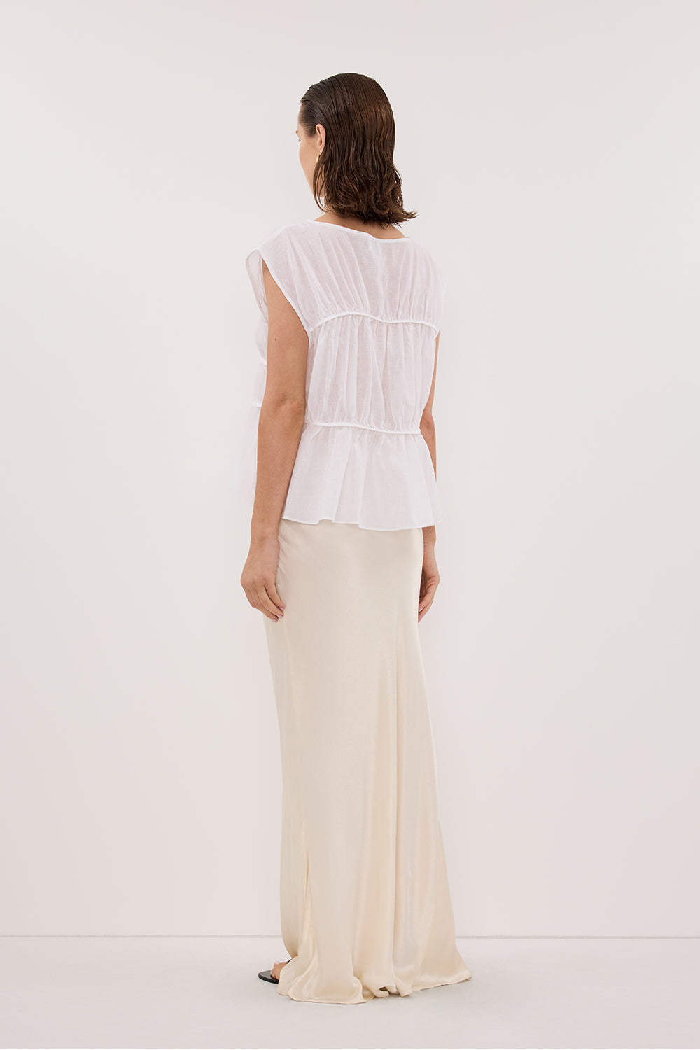 FLYNN WHITE LINEN BLEND TIERED TOP