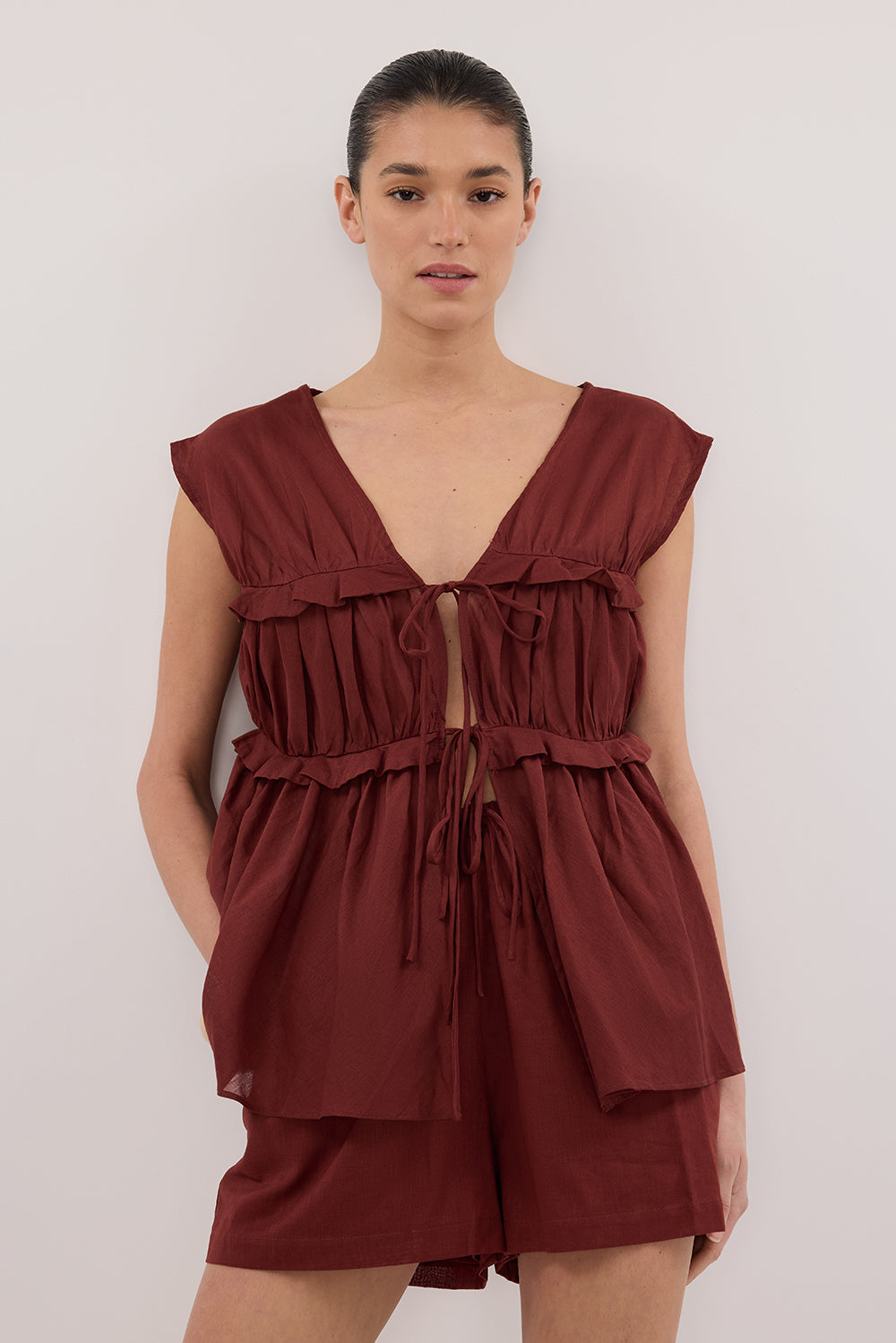 QUINN SAHARA LINEN RUFFLE TOP