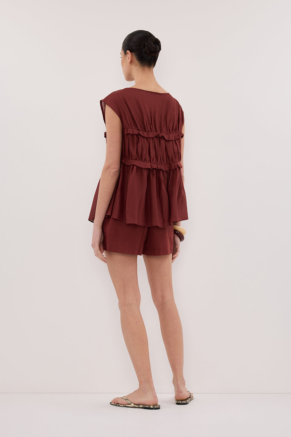 QUINN SAHARA LINEN RUFFLE TOP