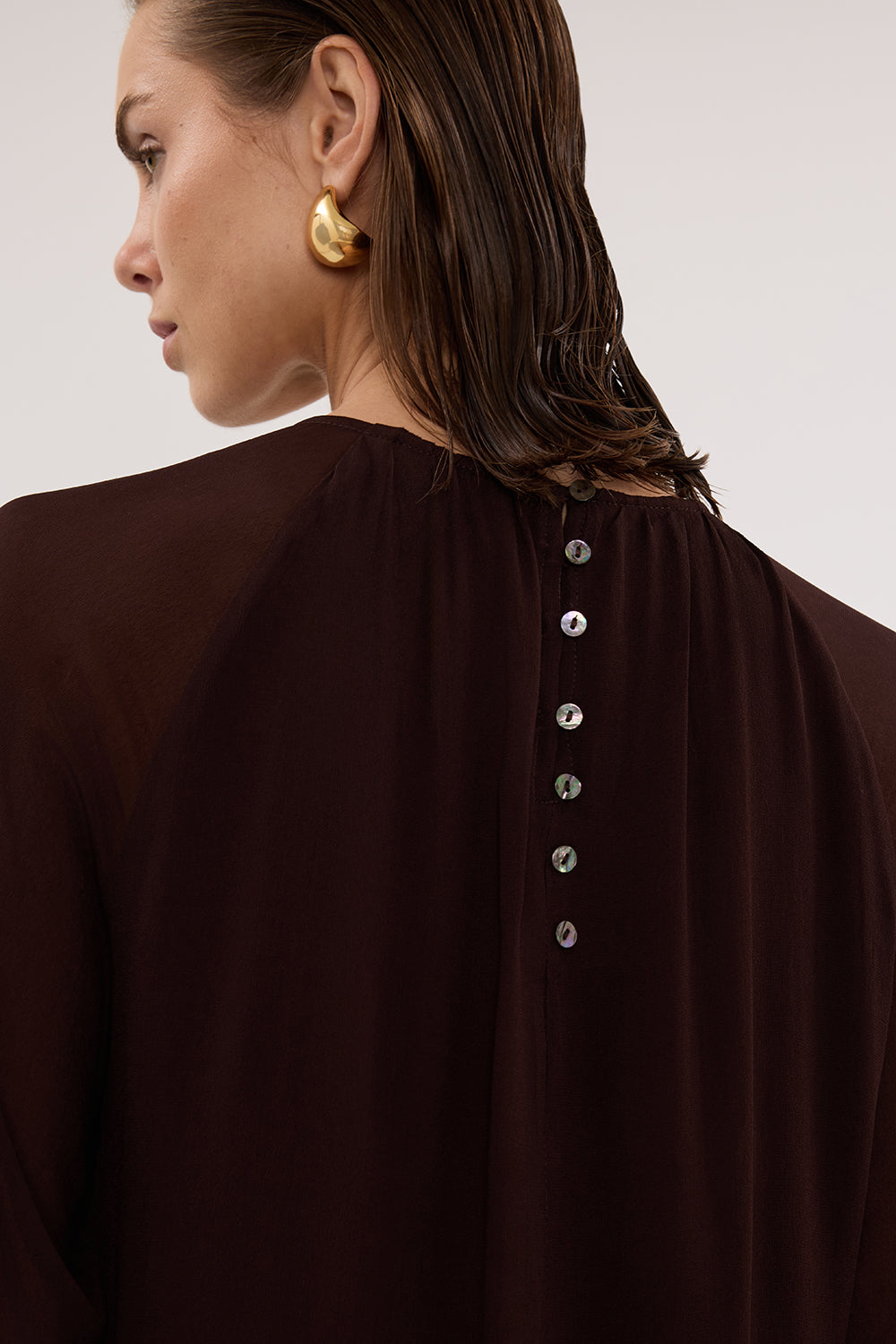 BODHI DARK CHOC LONG SLEEVE TOP