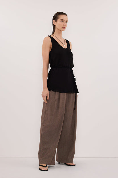 RUDI BLACK SLEEVELESS CAMI TOP