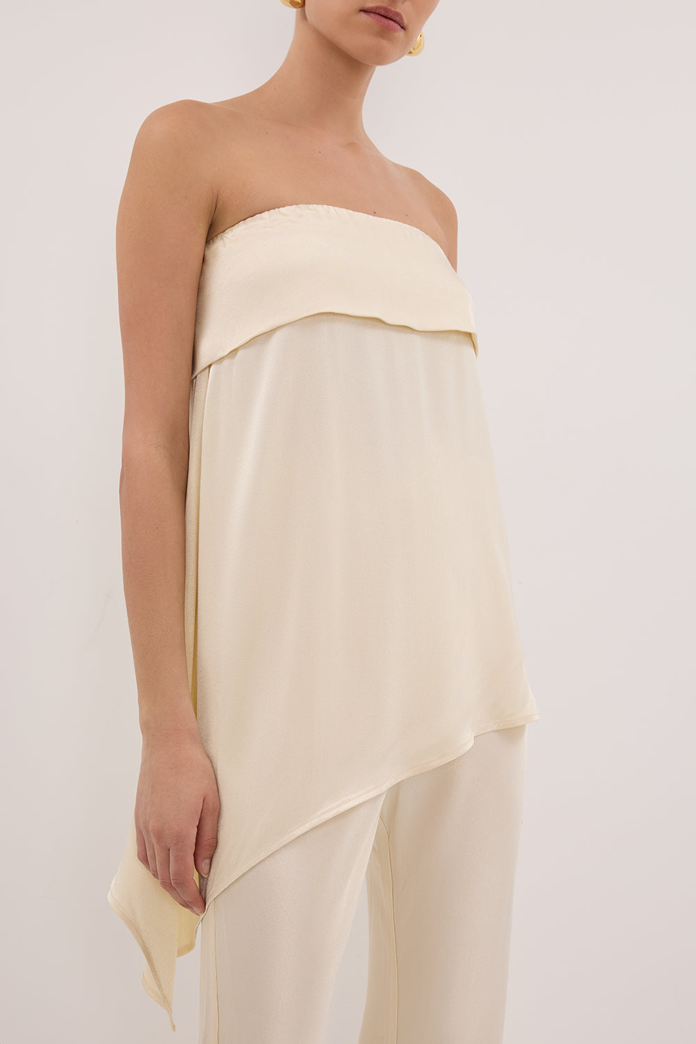 SANDER CREAM STRAPLESS SATIN TOP