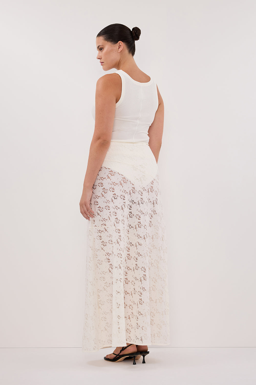 LOULA WHITE LACE MAXI SKIRT