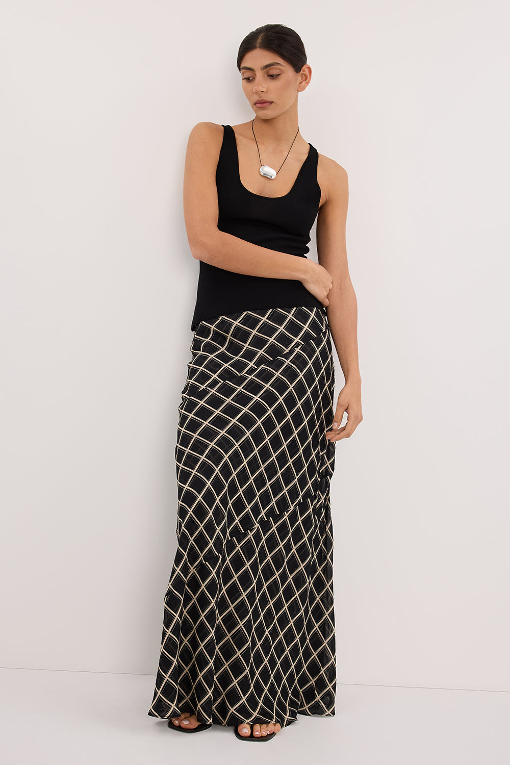 ARLINGTON BLACK MIDI SKIRT