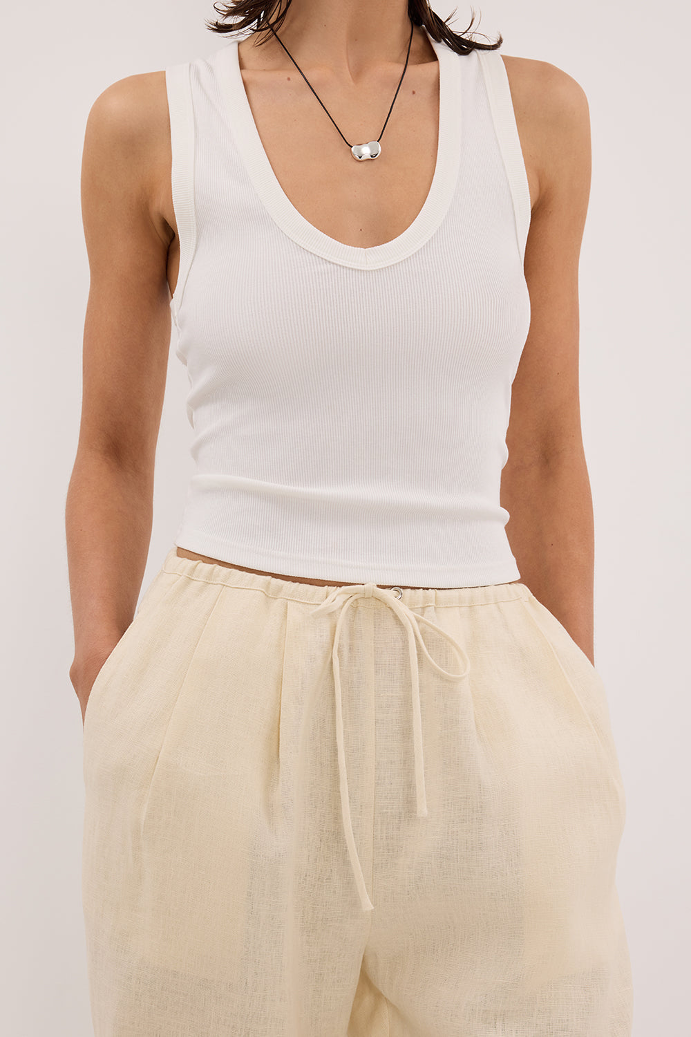 CARLA STRAW DRAWSTRING LINEN PANT