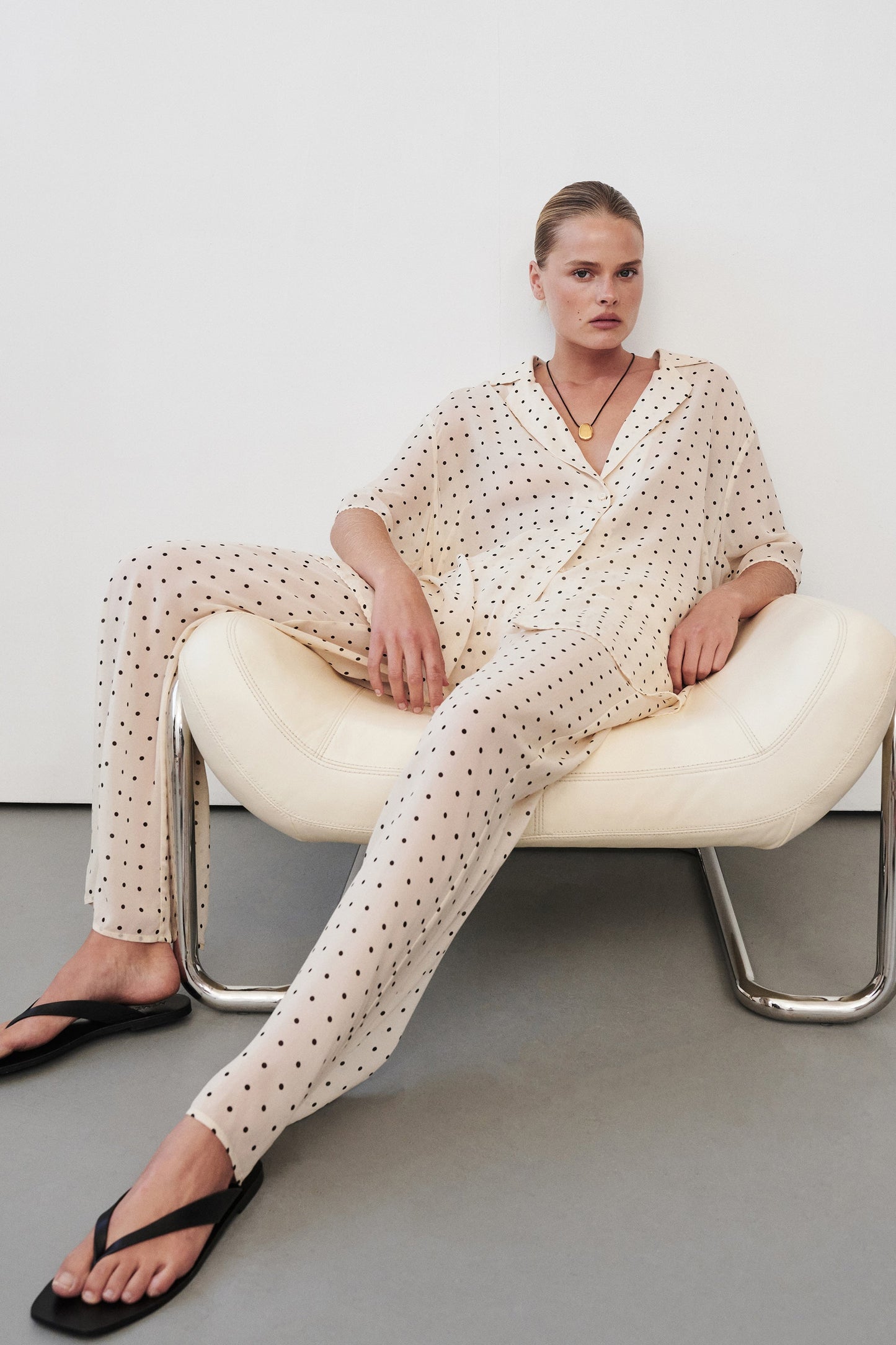 VANESSA SANDSTONE SPOT PANT