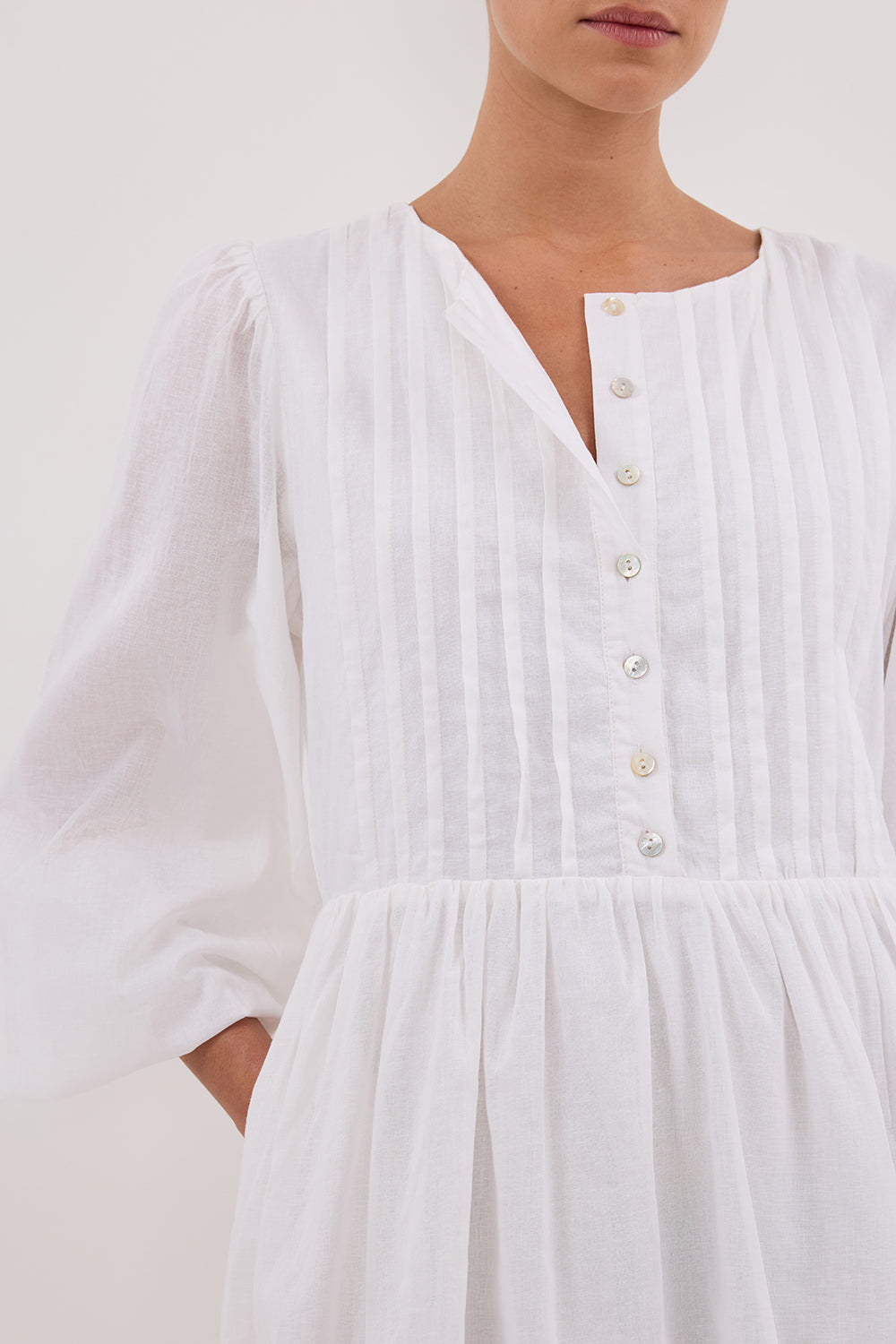 LARS WHITE BUTTON LONG SLEEVE LINEN MINI DRESS