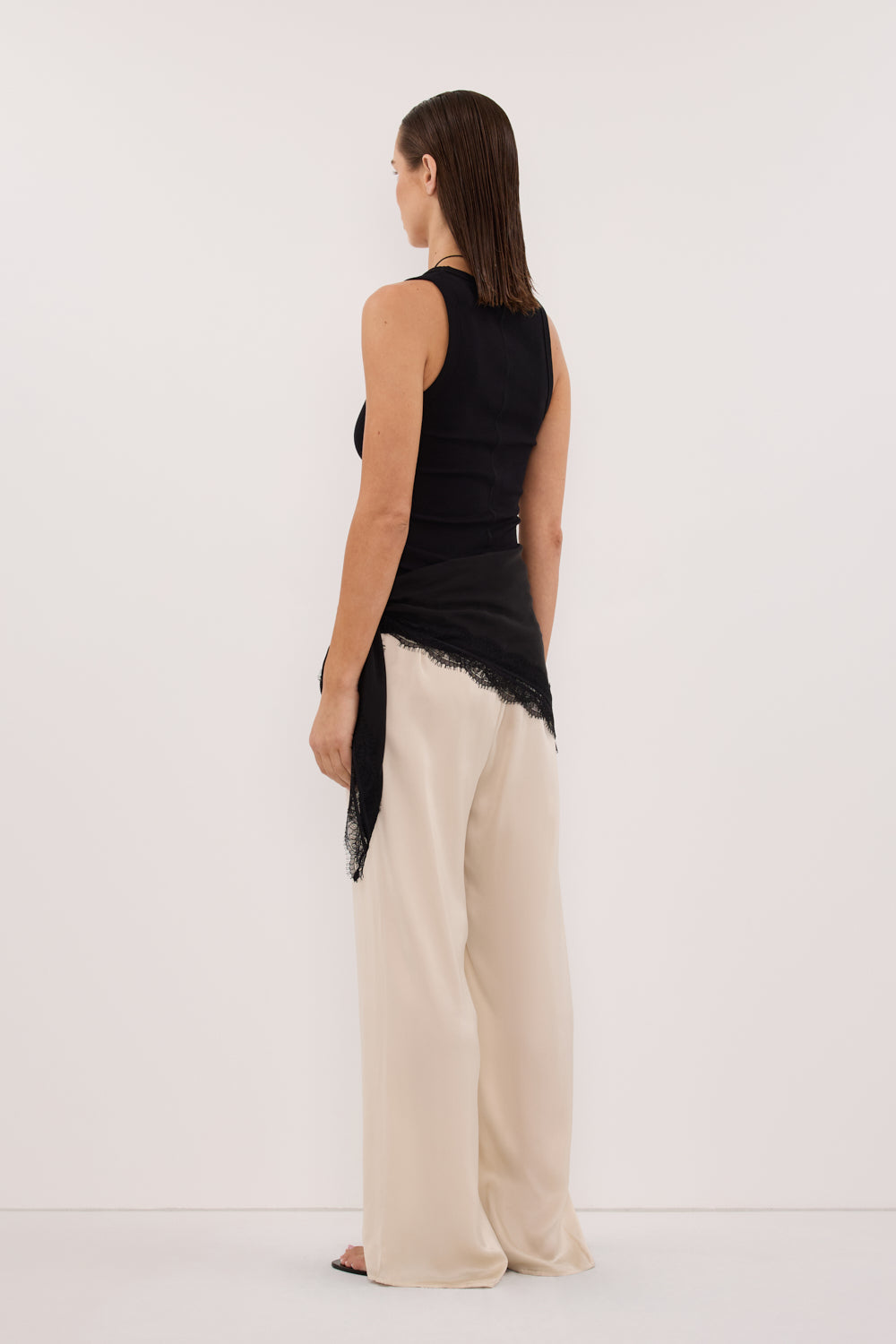 ANDREA BLACK CUPRO LACE SCARF