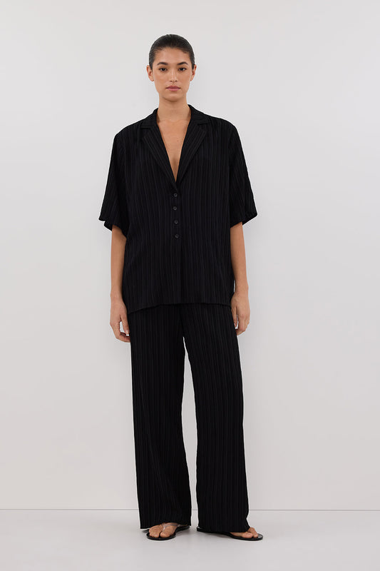 LOZ BLACK SHORT SLEEVE SHIRT