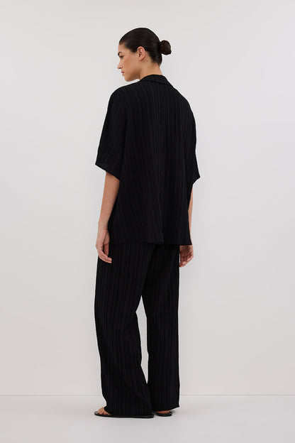LOZ BLACK SHORT SLEEVE SHIRT