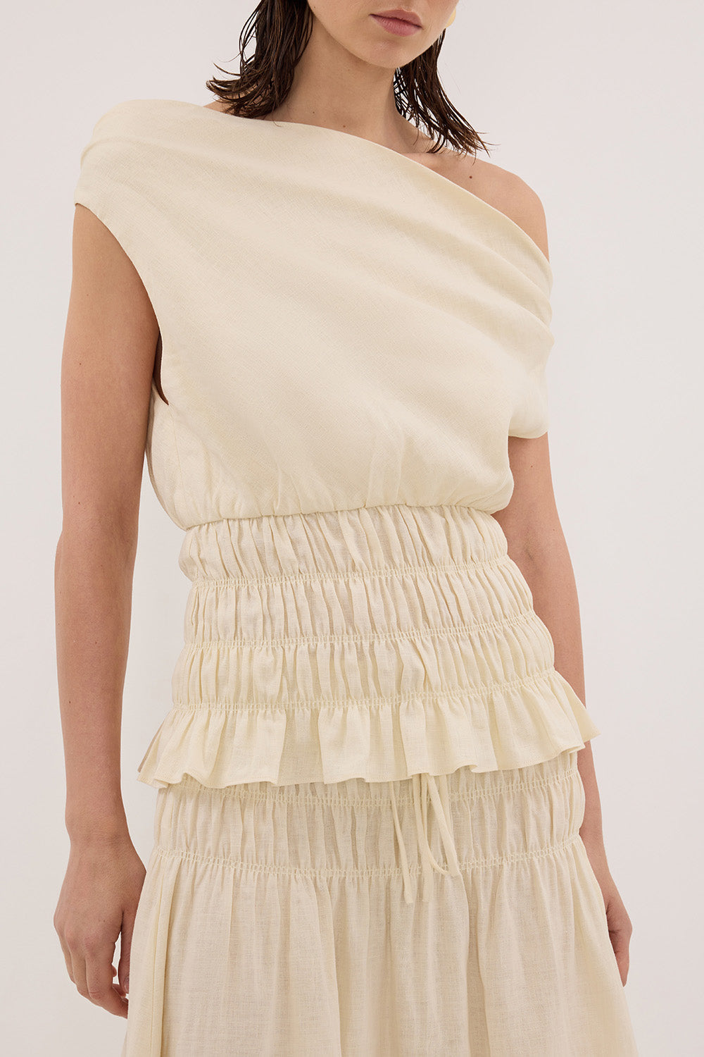 MAIA STRAW SLEEVELESS LINEN SHIRRED TOP