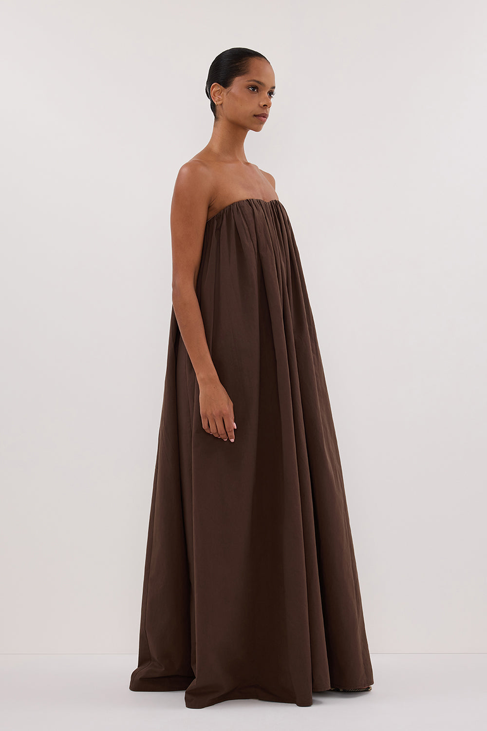 ROISIN BITTER CHOC COTTON STRAPLESS MAXI DRESS