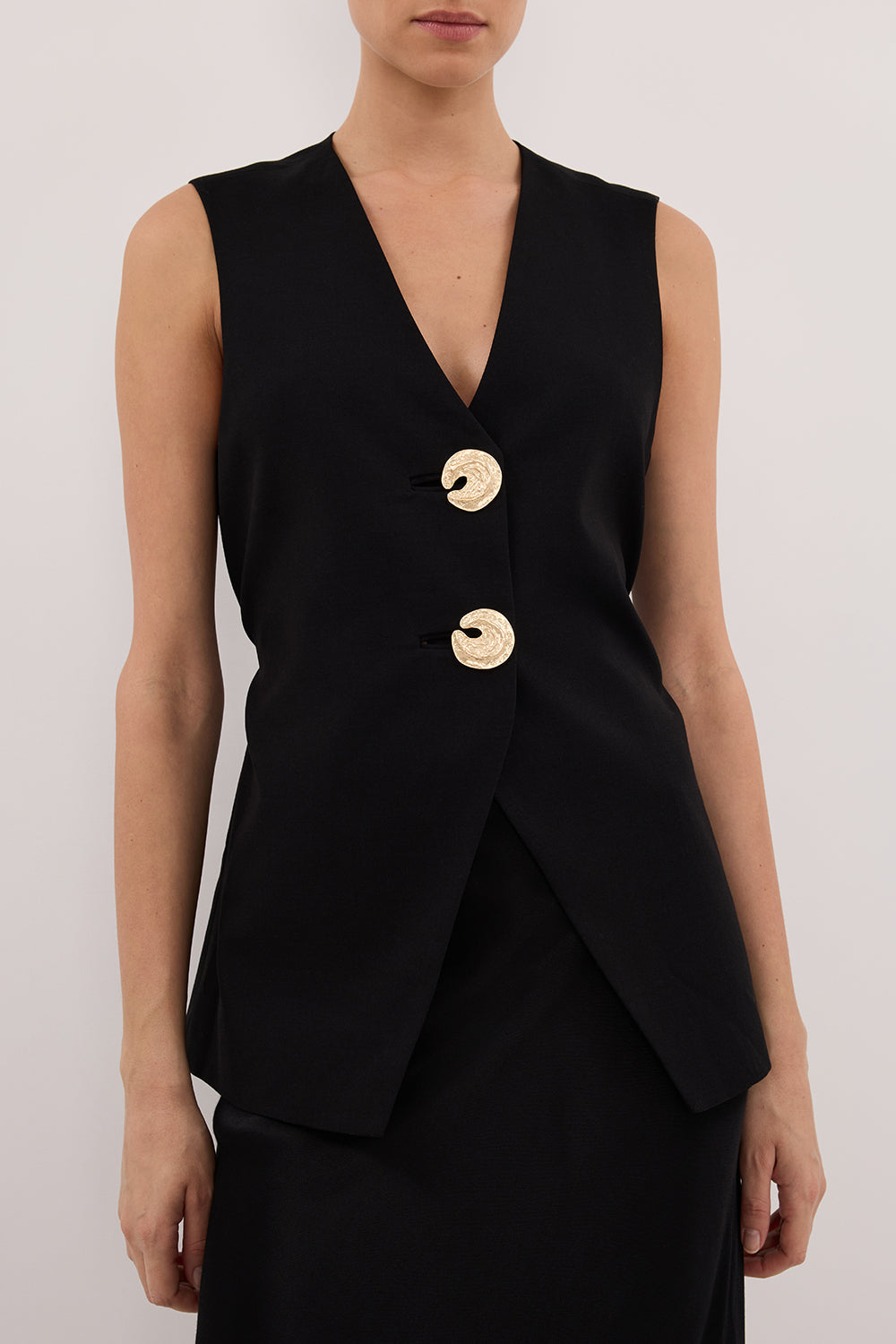 AMERY BLACK SLEEVELESS GOLD BUTTON VEST