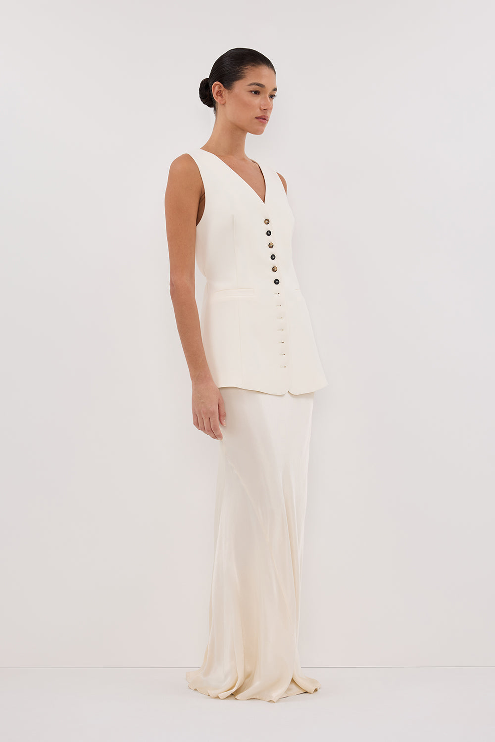 DEMI CREAM LONGLINE VEST