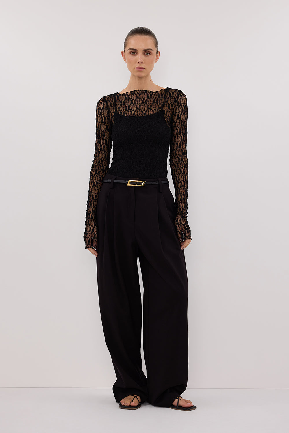 LIZZIE BLACK LACE LONG SLEEVE TOP