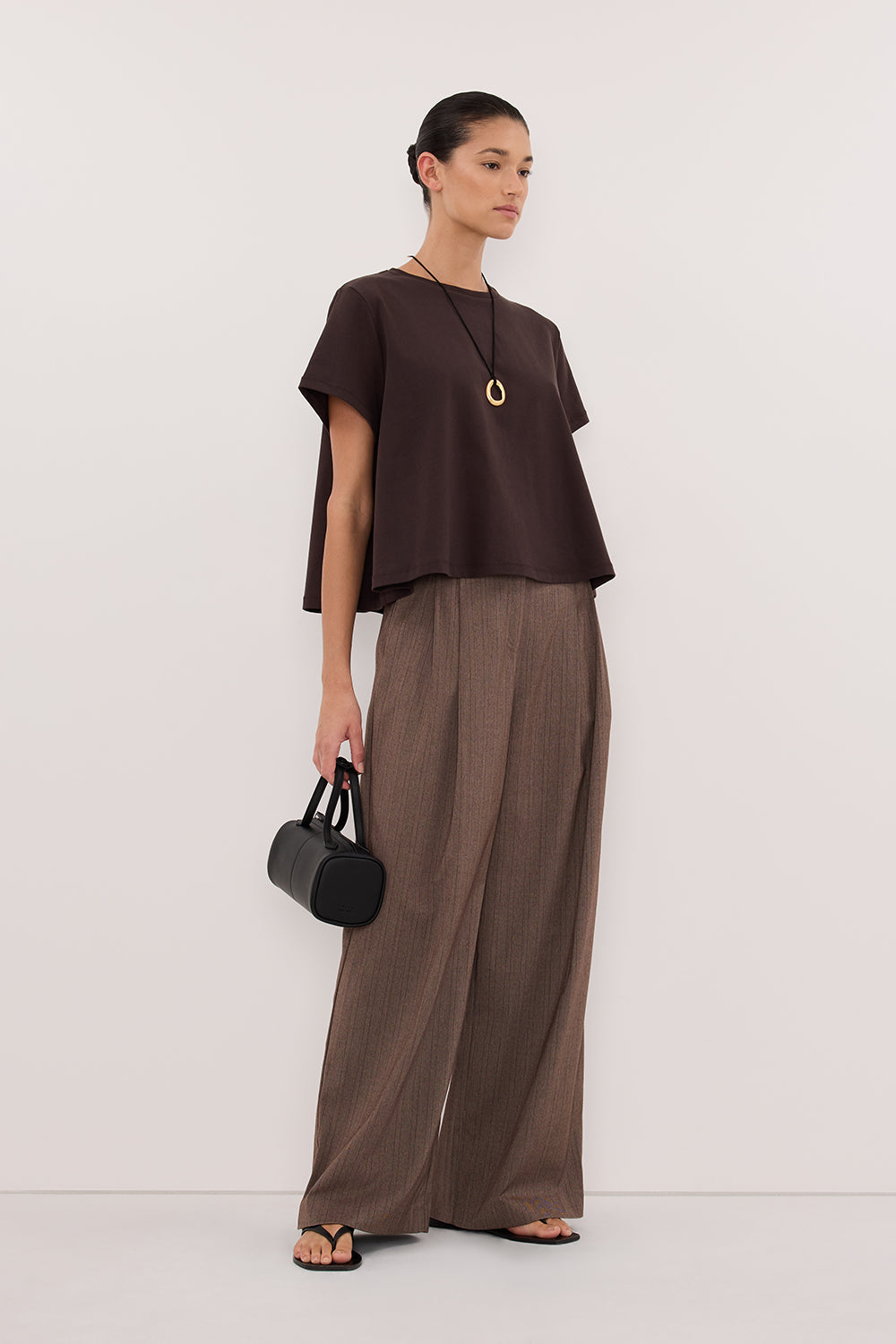 TATUM BITTER CHOC SHORT SLEEVE COTTON TEE