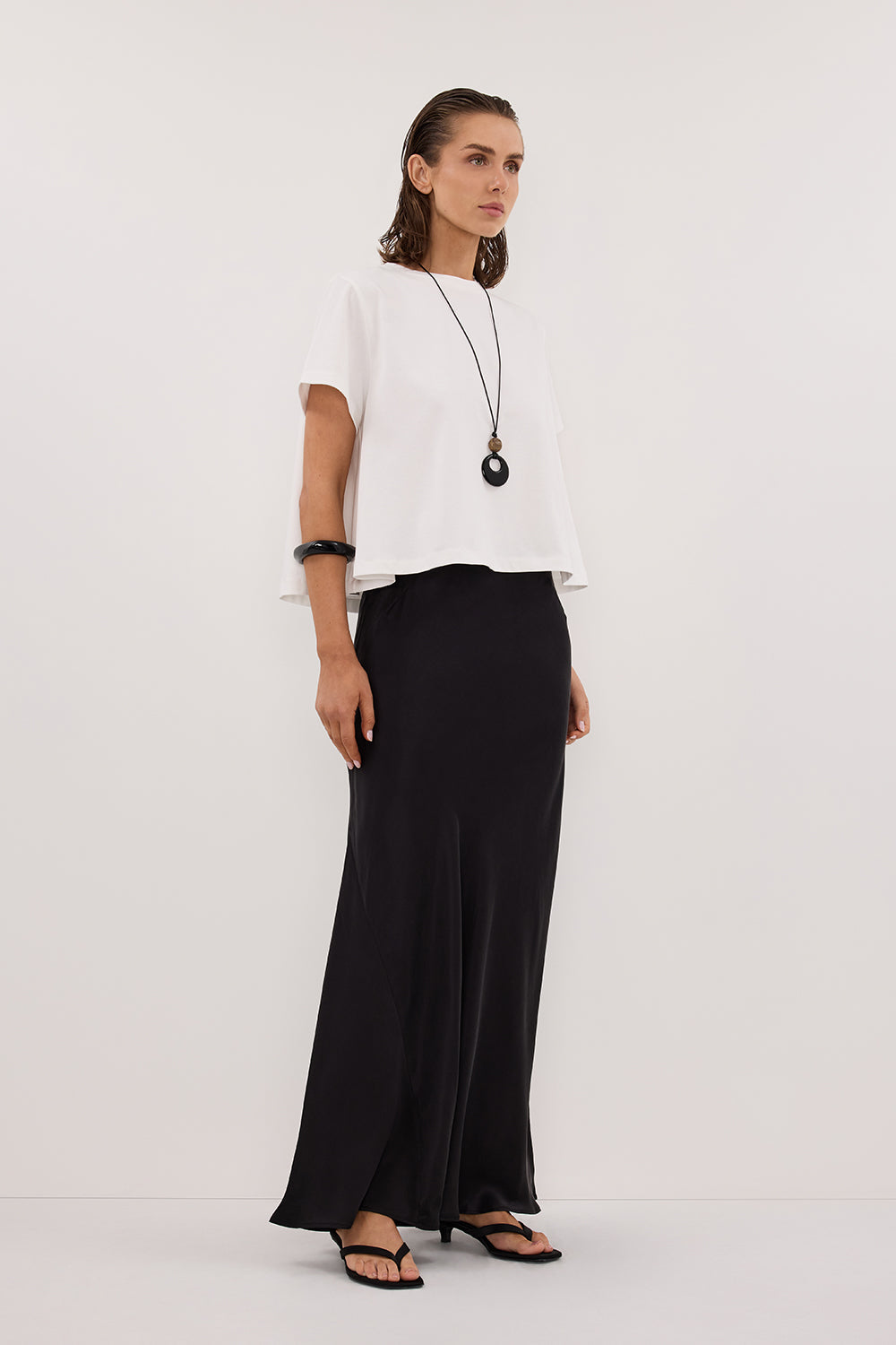 TATUM WHITE SHORT COTTON SLEEVE TEE