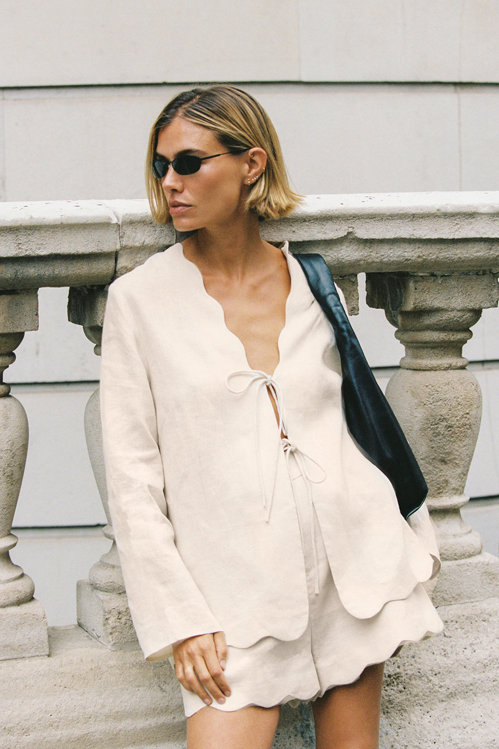 LELA SANDSTONE LONG SLEEVE LINEN TOP