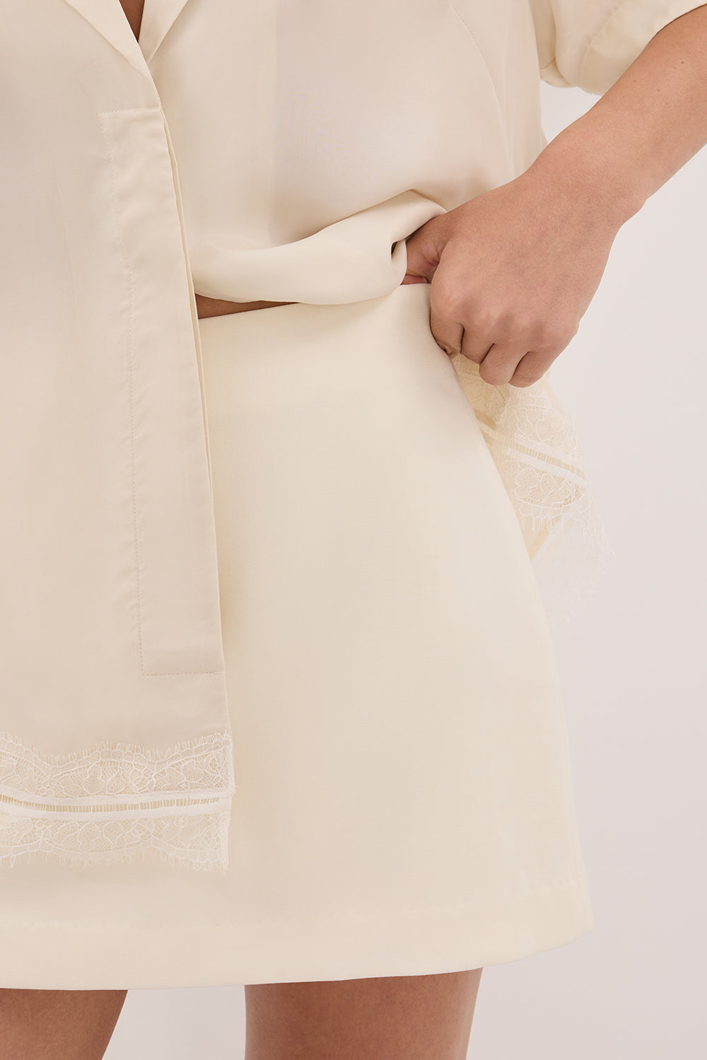 SOHO CREAM TAILORED SKORT