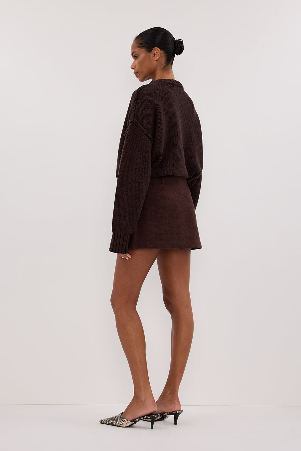 NIEVE CHOCOLATE MINI SKORT