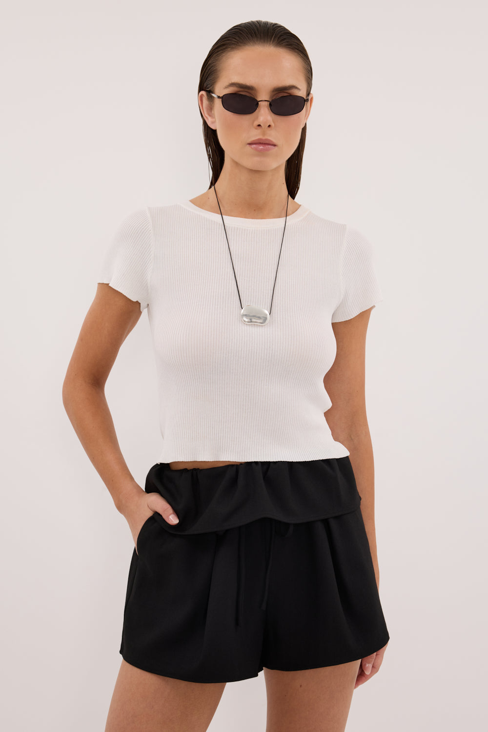 CYRUS BLACK FISHERMAN SHORT