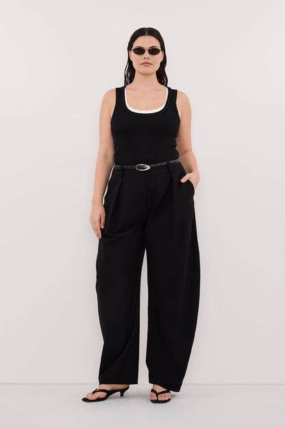 ROMY BLACK BARREL LEG TAILORED PANT