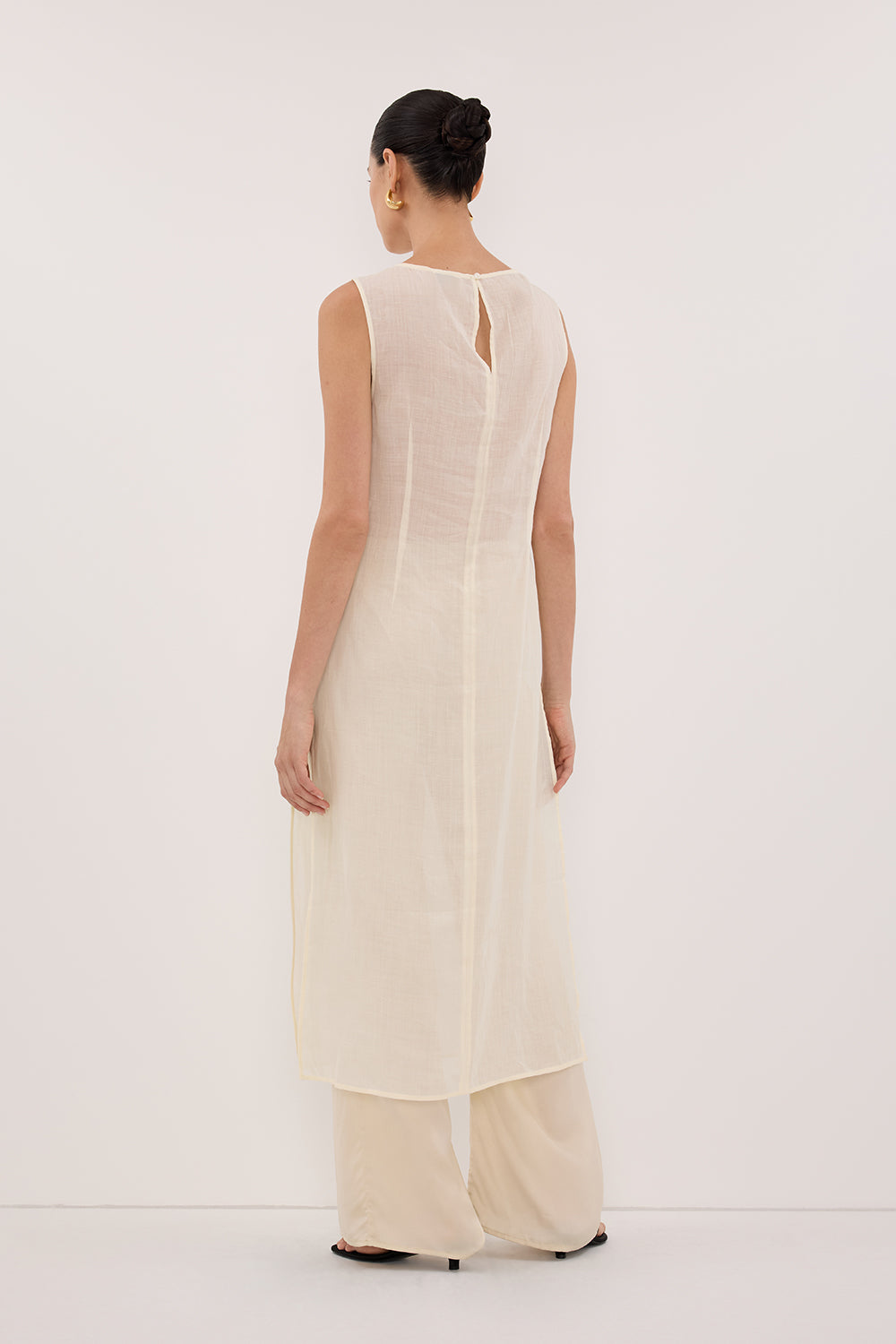 KAI STRAW SLEEVELESS RAMIE TUNIC TOP