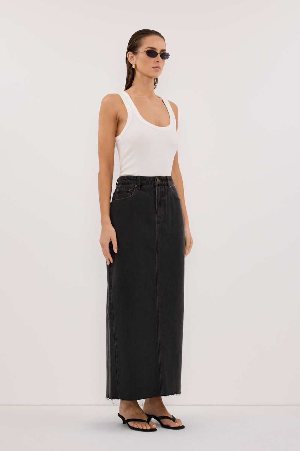 MONROE BLACK RINSE DENIM MIDI SKIRT