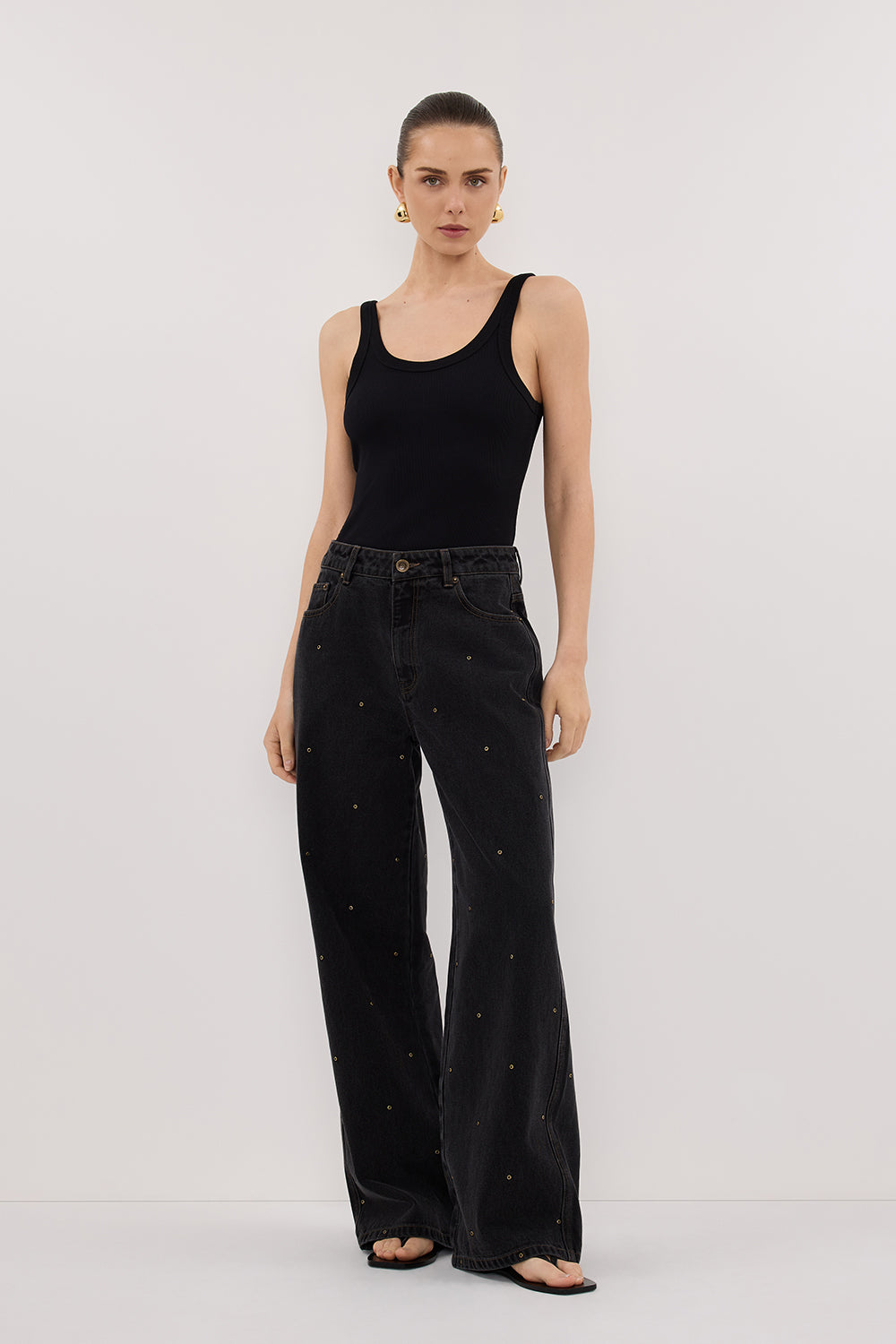 REAGAN 2.0 BLACK RINSE EYELET SLOUCHY JEAN