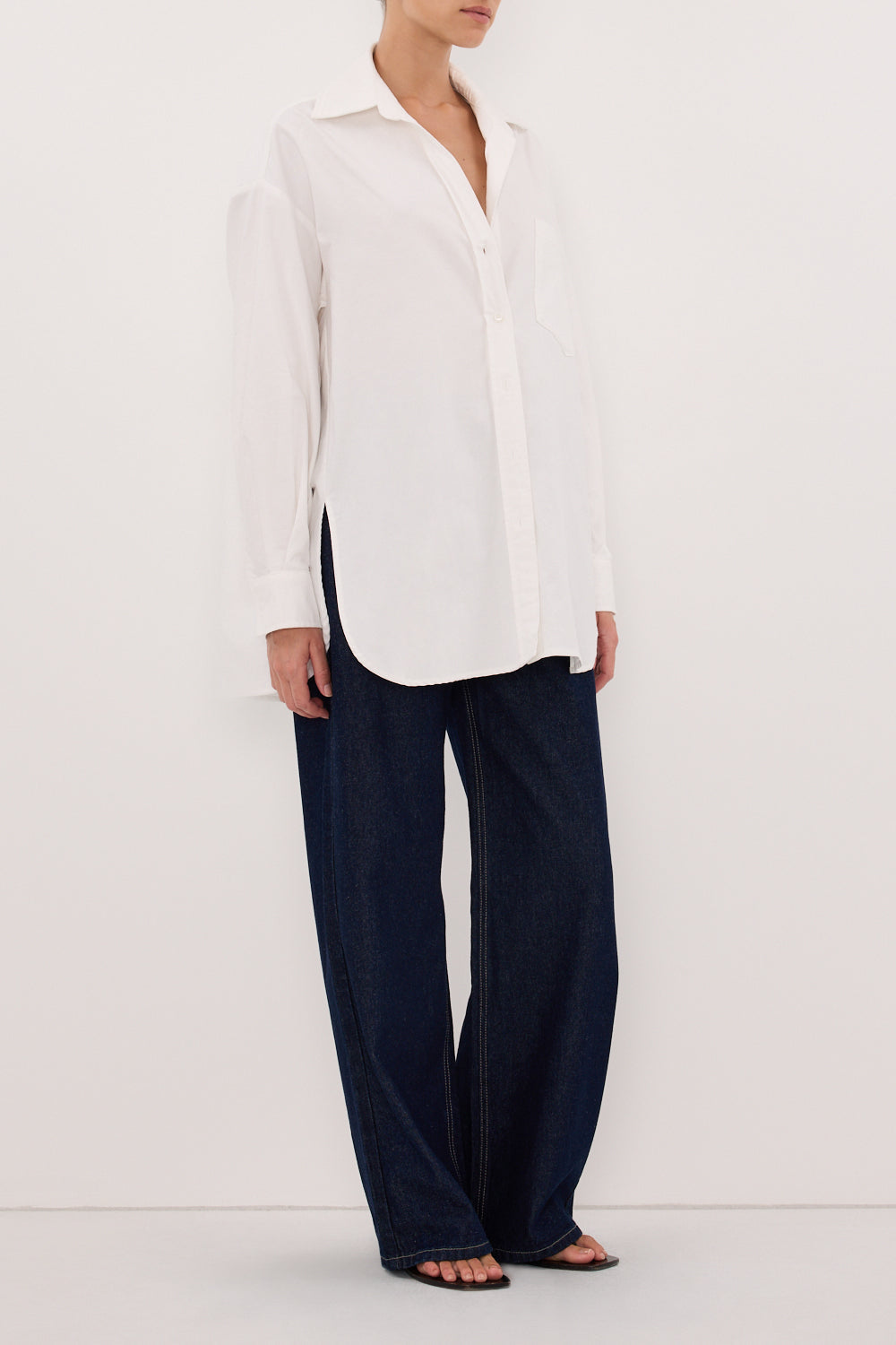 REAGAN 2.0 INDIGO SLOUCHY JEAN