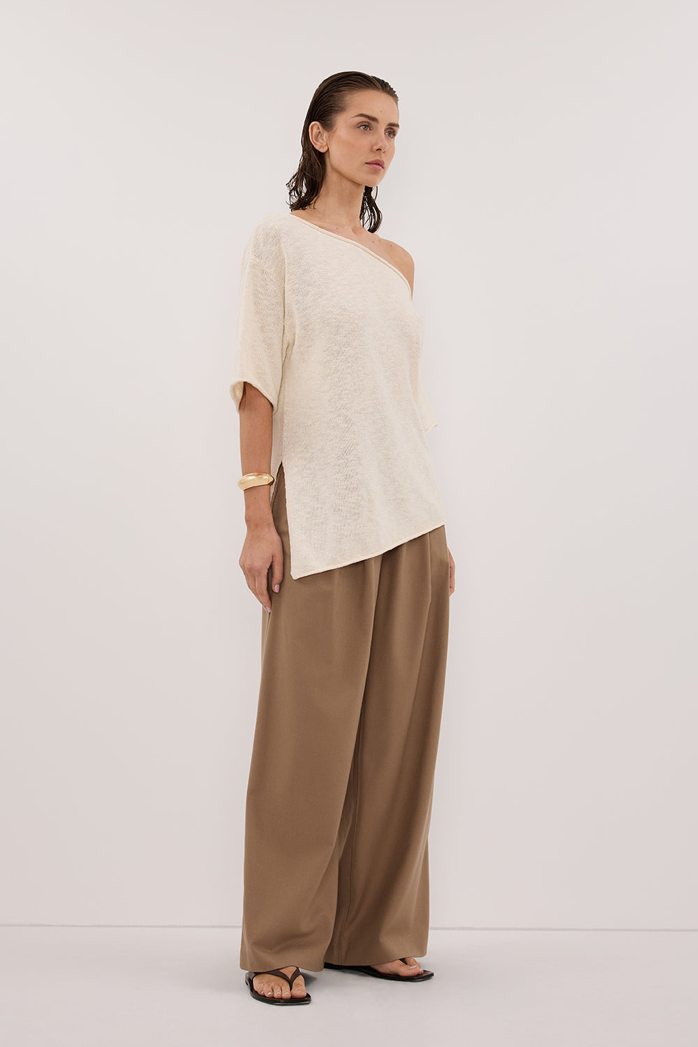 RICK CREAM ASYM KNIT TOP