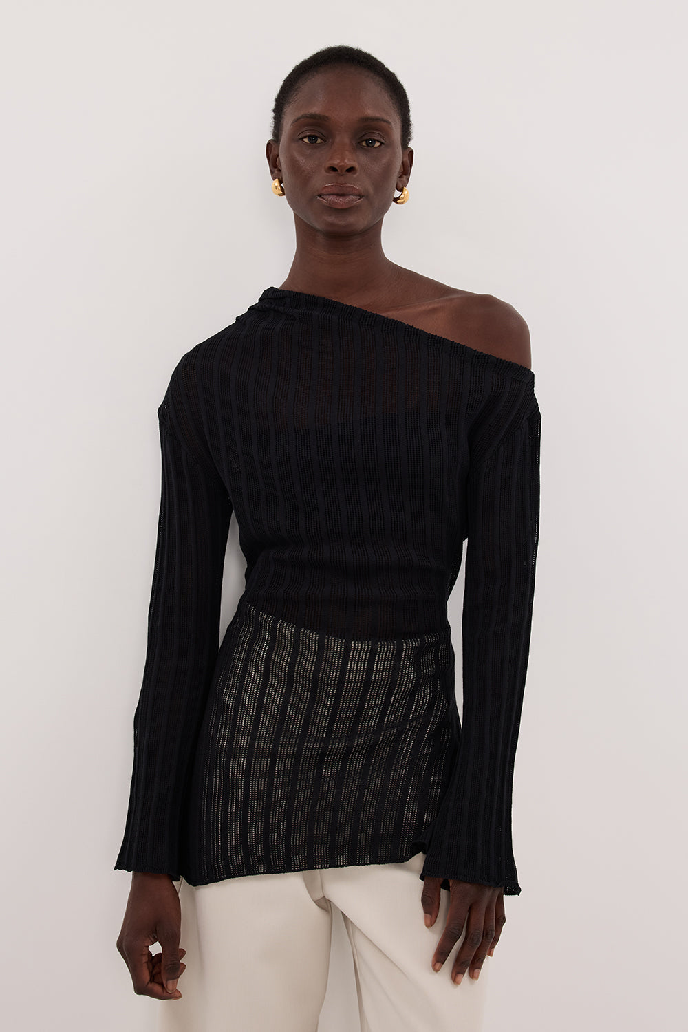 BOWIE BLACK LONG SLEEVE KNIT TOP