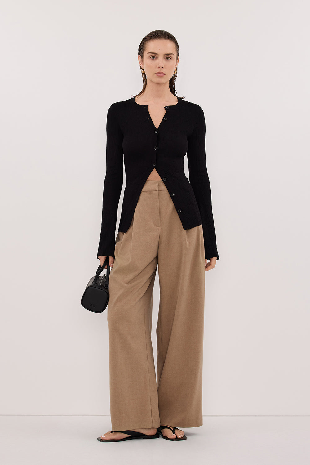 ALIAS BLACK LONG SLEEVE KNIT TOP