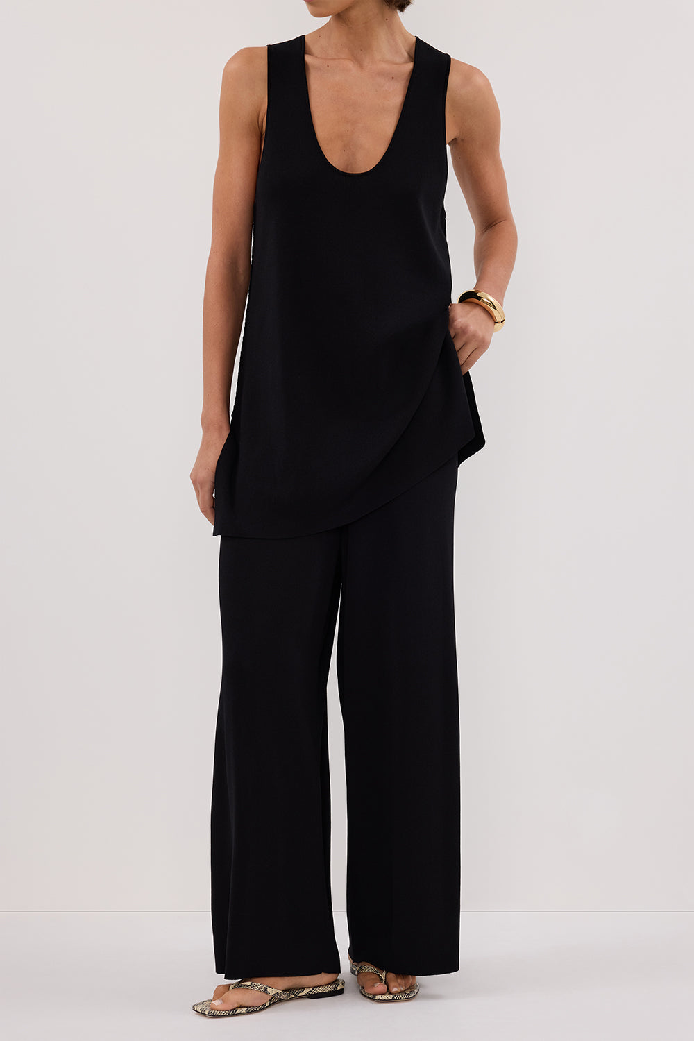 RAY BLACK WIDE LEG KNIT PANT
