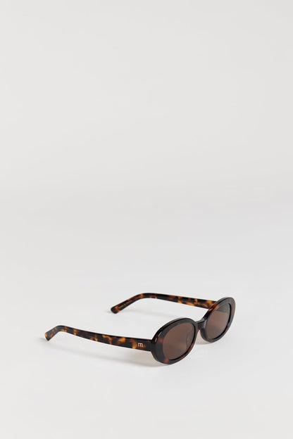 ELISA JOHNSON LYRIC LEIGH IN BROWN TORTOISE SUNGLASSES