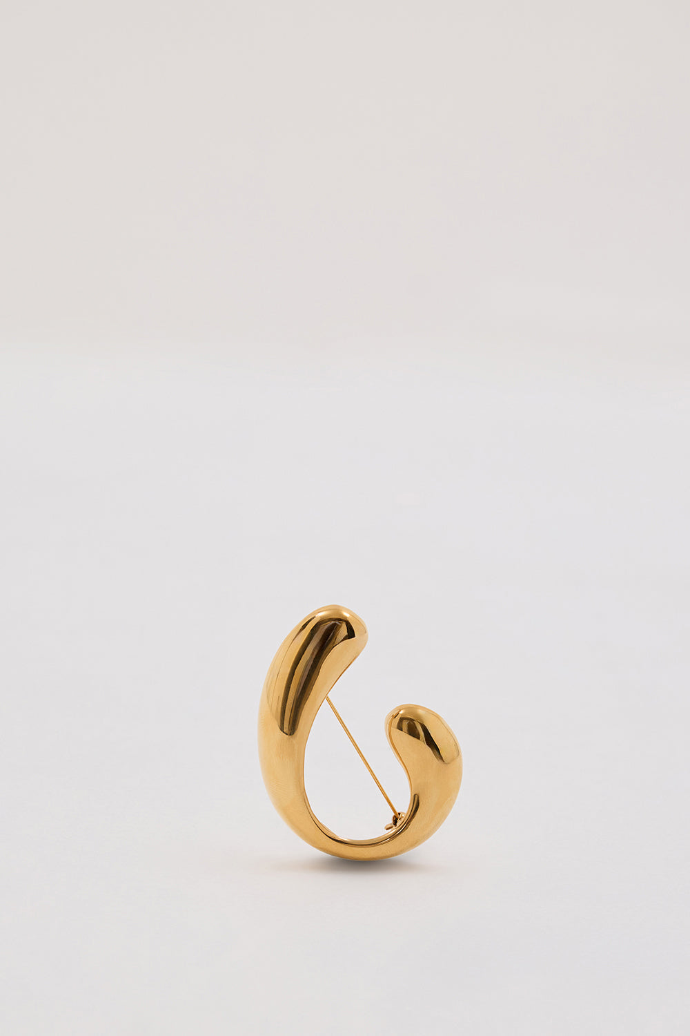 HEAVEN MAYHEM TWIST BROOCH GOLD