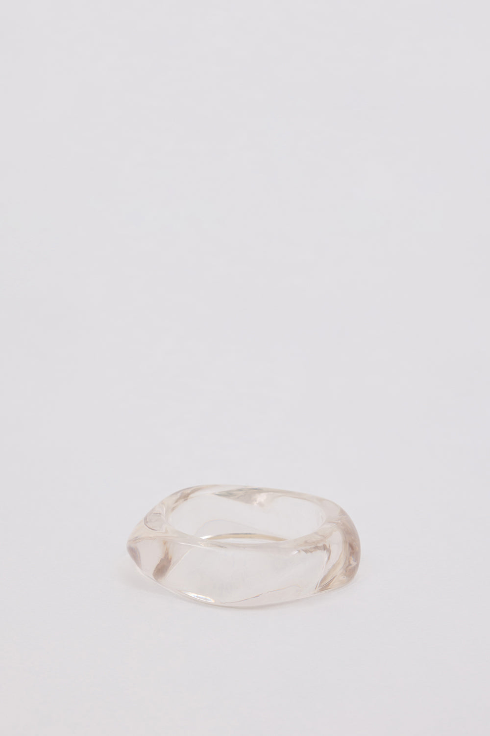 NOAH THE LABEL CLEAR RESIN BANGLE