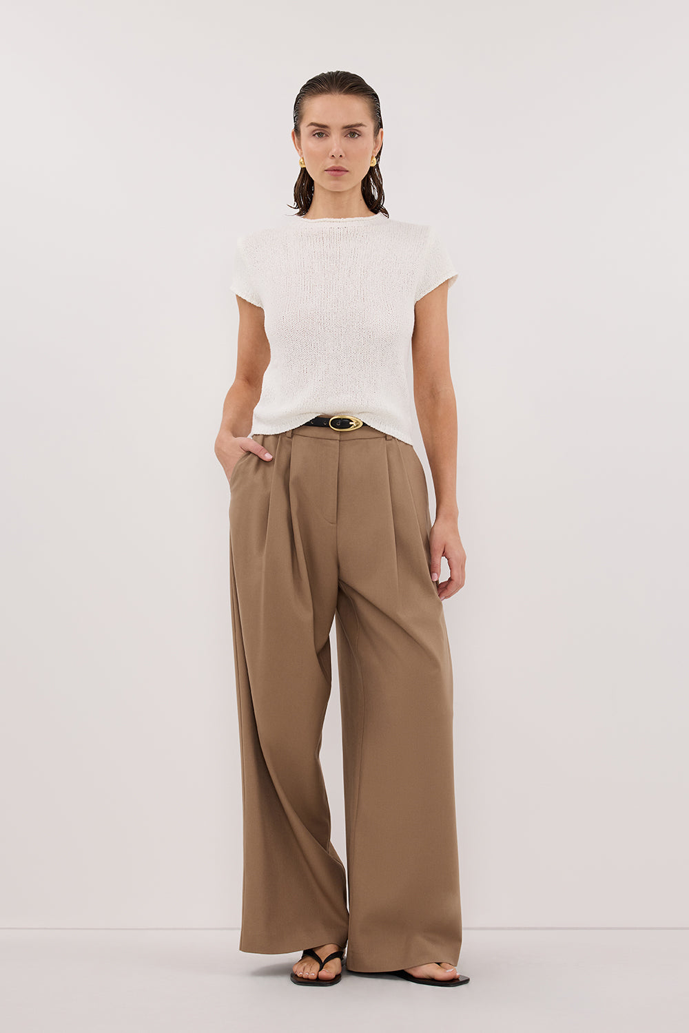 LEO OFF WHITE KNIT TOP