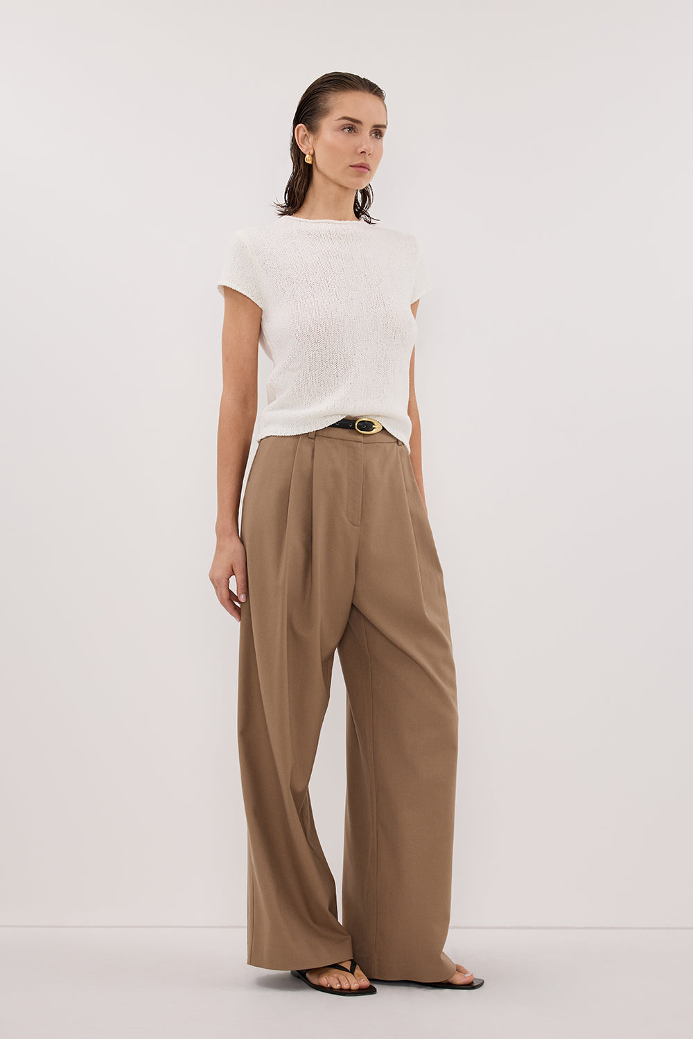 LEO OFF WHITE KNIT TOP