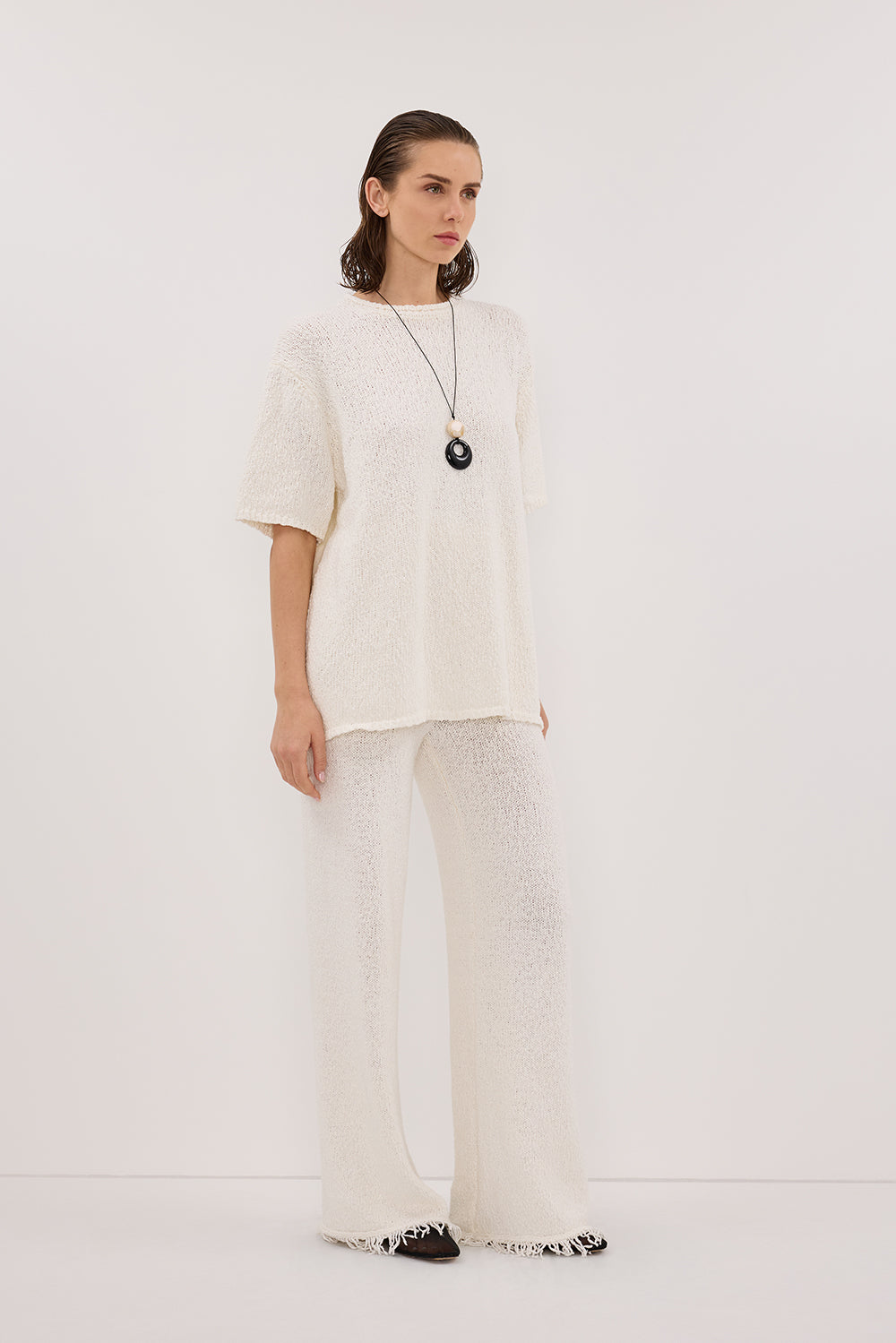 SUE OFF WHITE OVERSIZED KNIT TEE