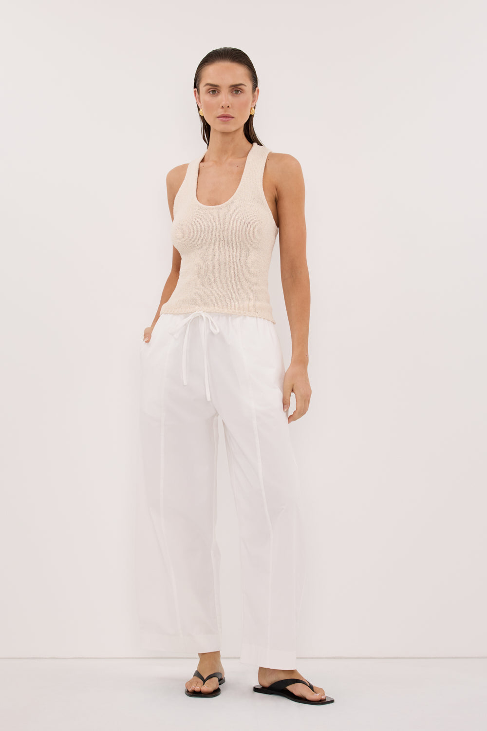 ASPEN SANDSTONE SLEEVELESS RACER KNIT TOP