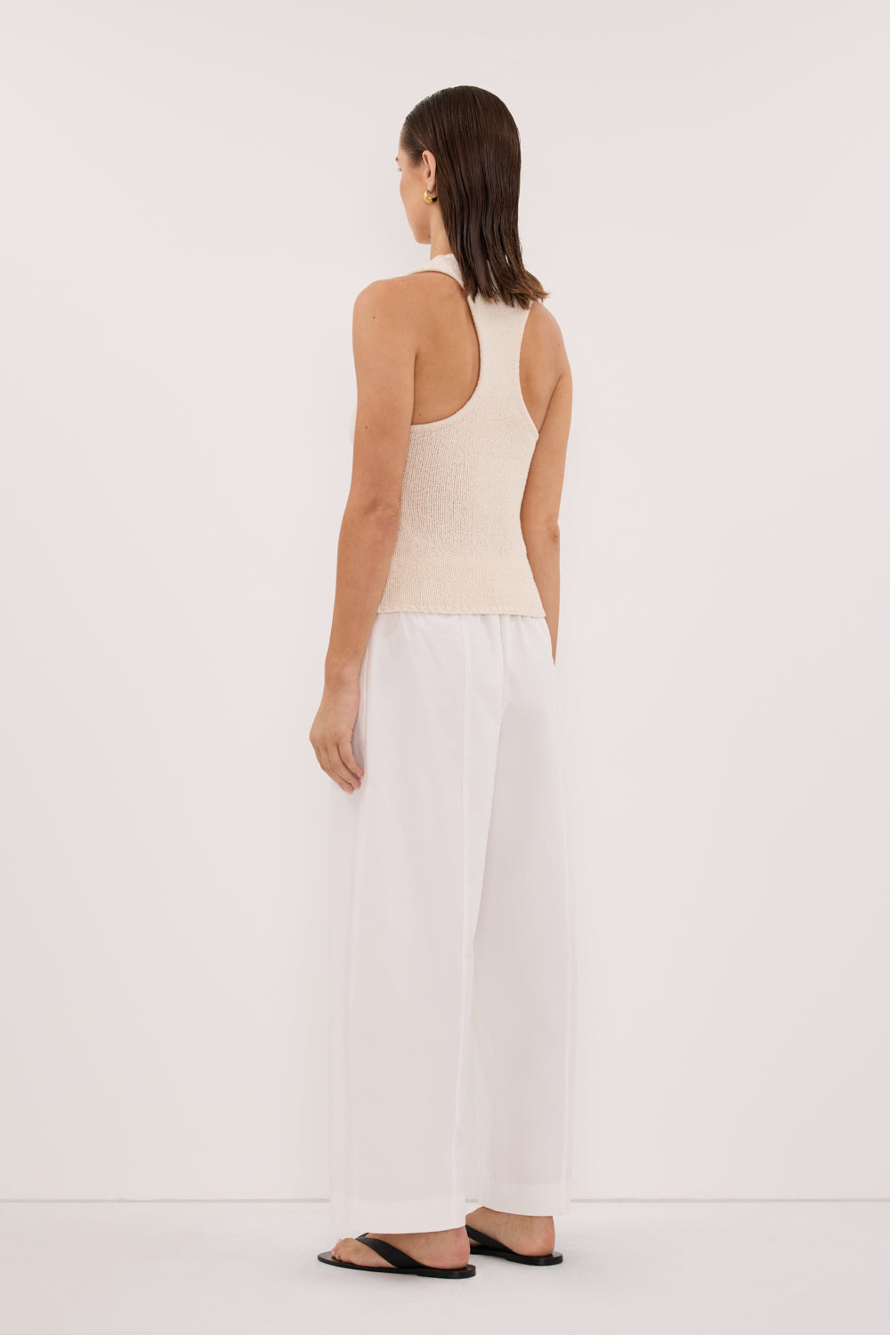 ASPEN SANDSTONE SLEEVELESS RACER KNIT TOP