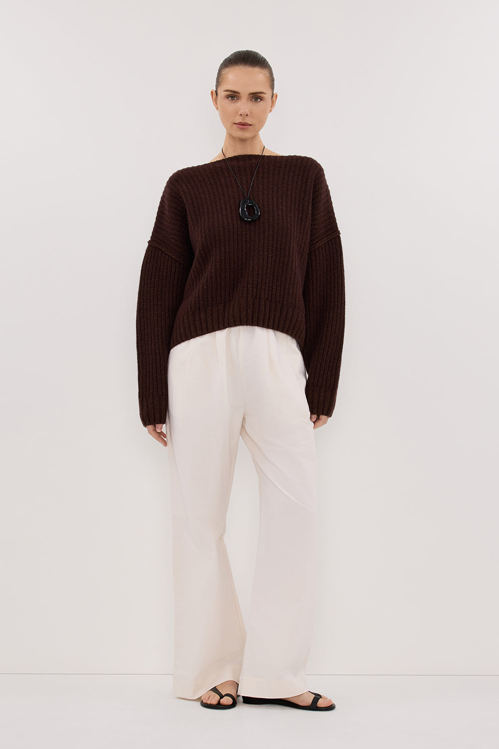 LIN CHOCOLATE BOAT NECK KNIT JUMPER