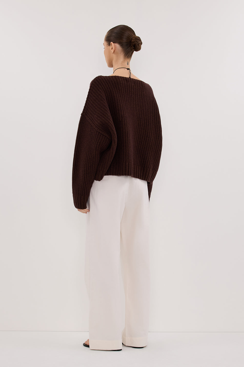 LIN CHOCOLATE BOAT NECK KNIT JUMPER