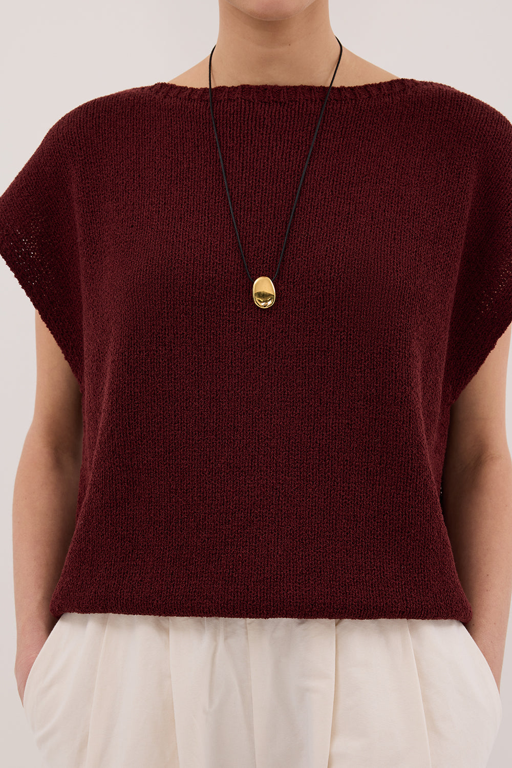 ASPEN SANGRIA KNIT TOP