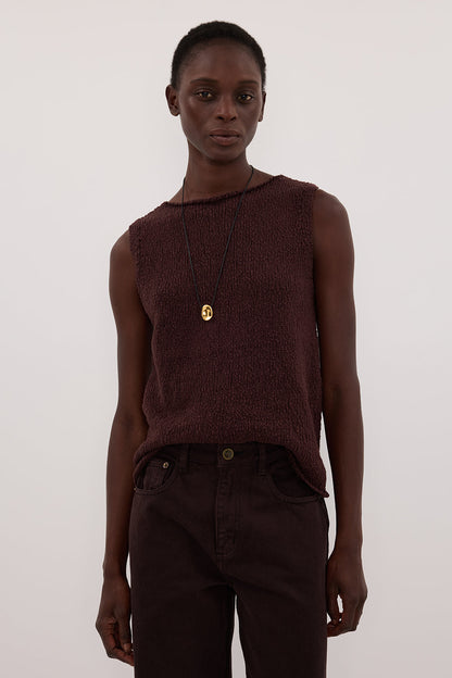 DINA CHOC SLEEVELESS KNIT TOP