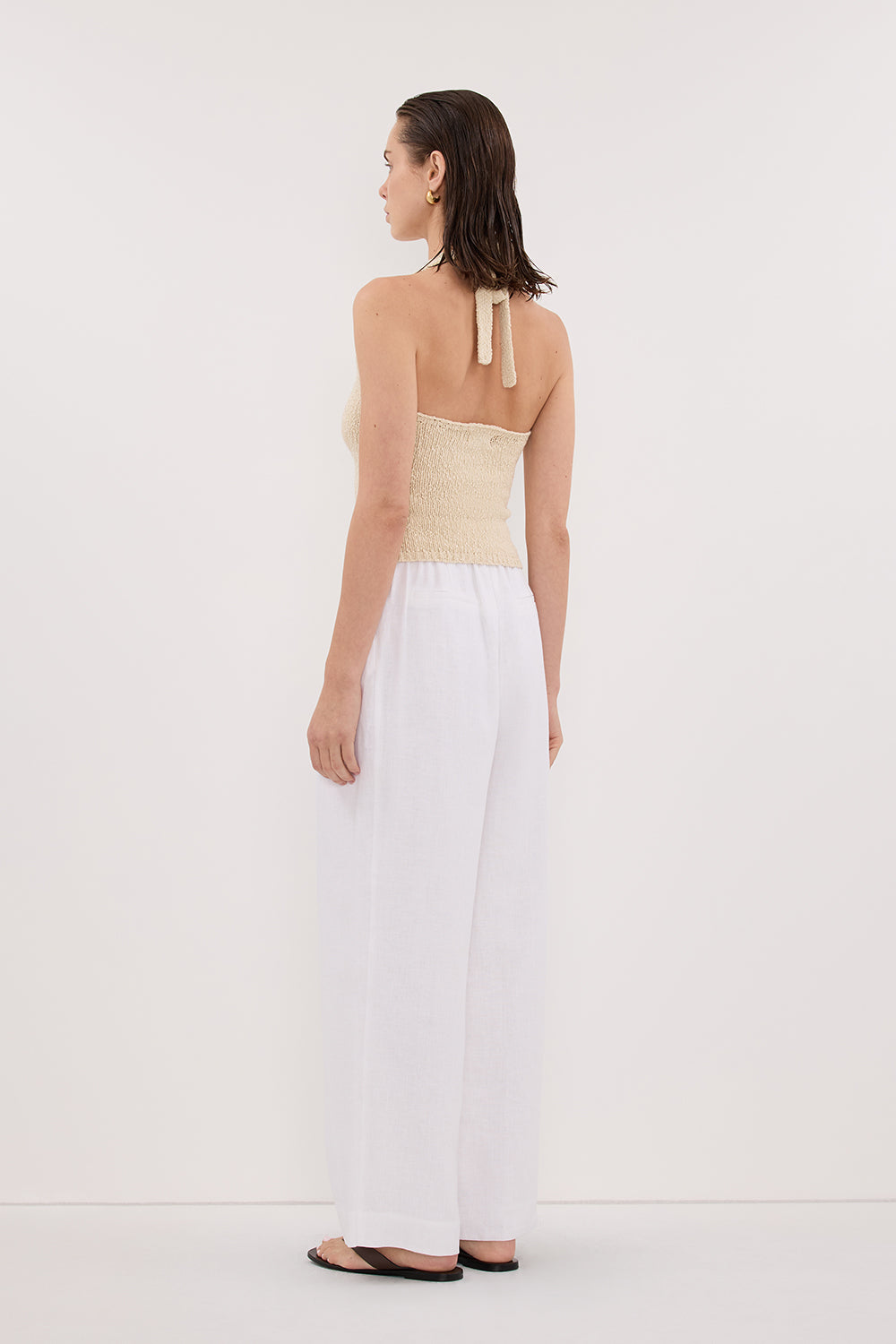 DINA NATURAL SLEEVELESS HALTER KNIT TOP